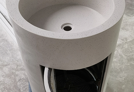 立柱洗手台